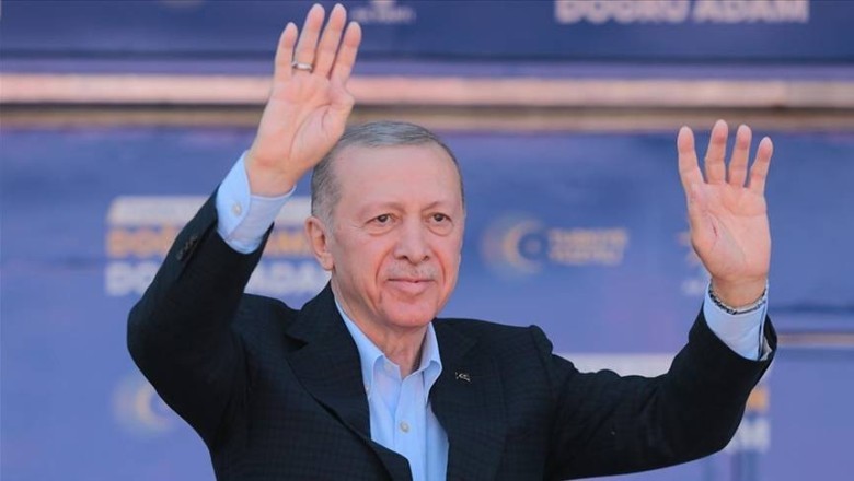 Erdoğan: Terörist Selo'yu çıkartıp, Öcalan'ın yerine getireceklermiş