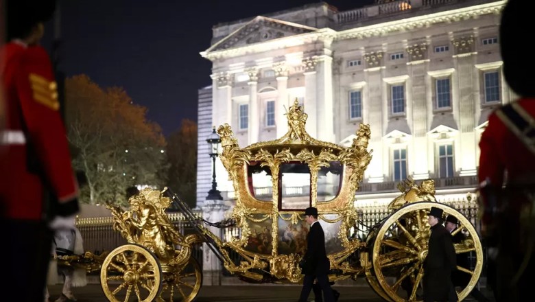 King Charles's coronation rehearsal lights up London night