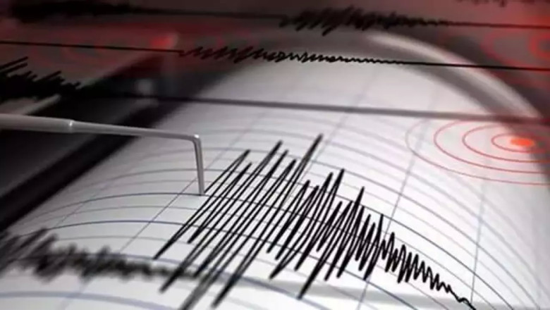 Filipinler'de Meydana Gelen Büyük Deprem Sonrasında Tsunami Uyarısı